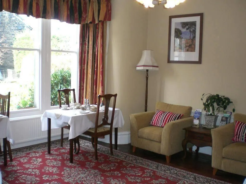 **** Guest house Wynnstay House Harrogate United Kingdom