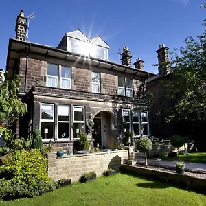 Guest house Alexa House, Harrogate